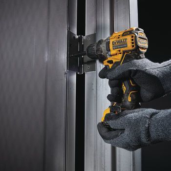 MAȘINĂ DE GĂURIT ȘI ÎNȘURUBAT CU ACUMULATOR DEWALT DCD701D2 ID999MARKET_6226955 foto