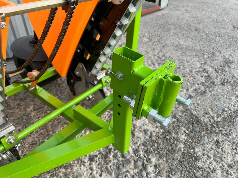 Semănătoare usturoi pentru motobloc CM-2 CM-2 foto