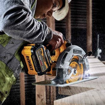 РУЧНА ДИСКОВА ПИЛКА DEWALT DCS573T1 ID999MARKET_6230116 фото