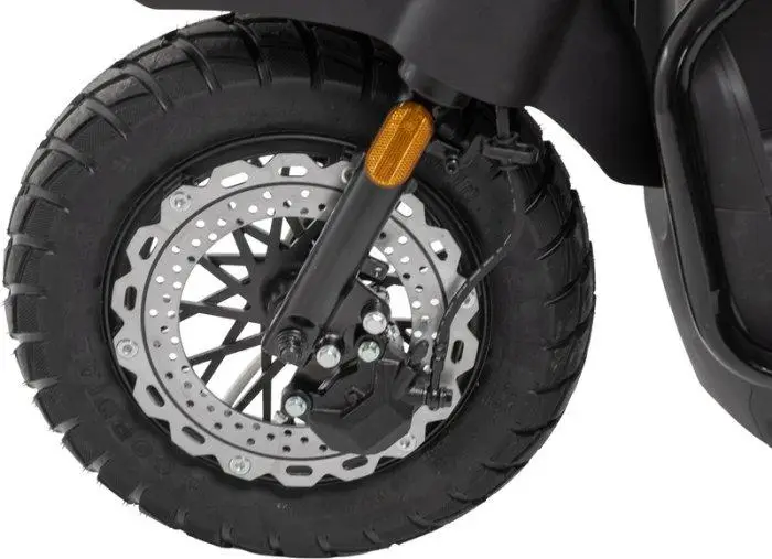 Scuter electric Lithium CR-4 1200W. 76,8V 30Ah LiFePO4 CR-4 foto