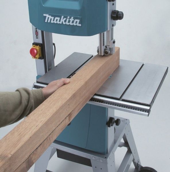 Fierastrau cu banda Makita LB1200F ID999MARKET_6221253 foto