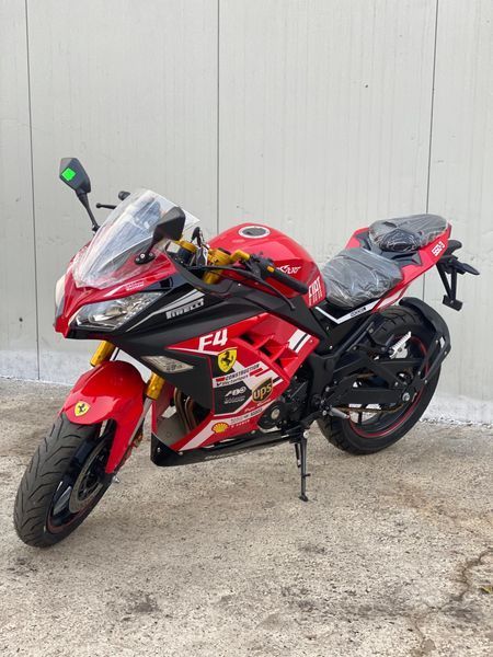 Motocicleta Gherakl F4, Red F4R foto