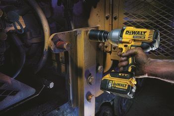 АККУМУЛЯТОРНЫЙ ГАЙКОВЕРТ DEWALT DCF899HP2 ID999MARKET_6227638 фото